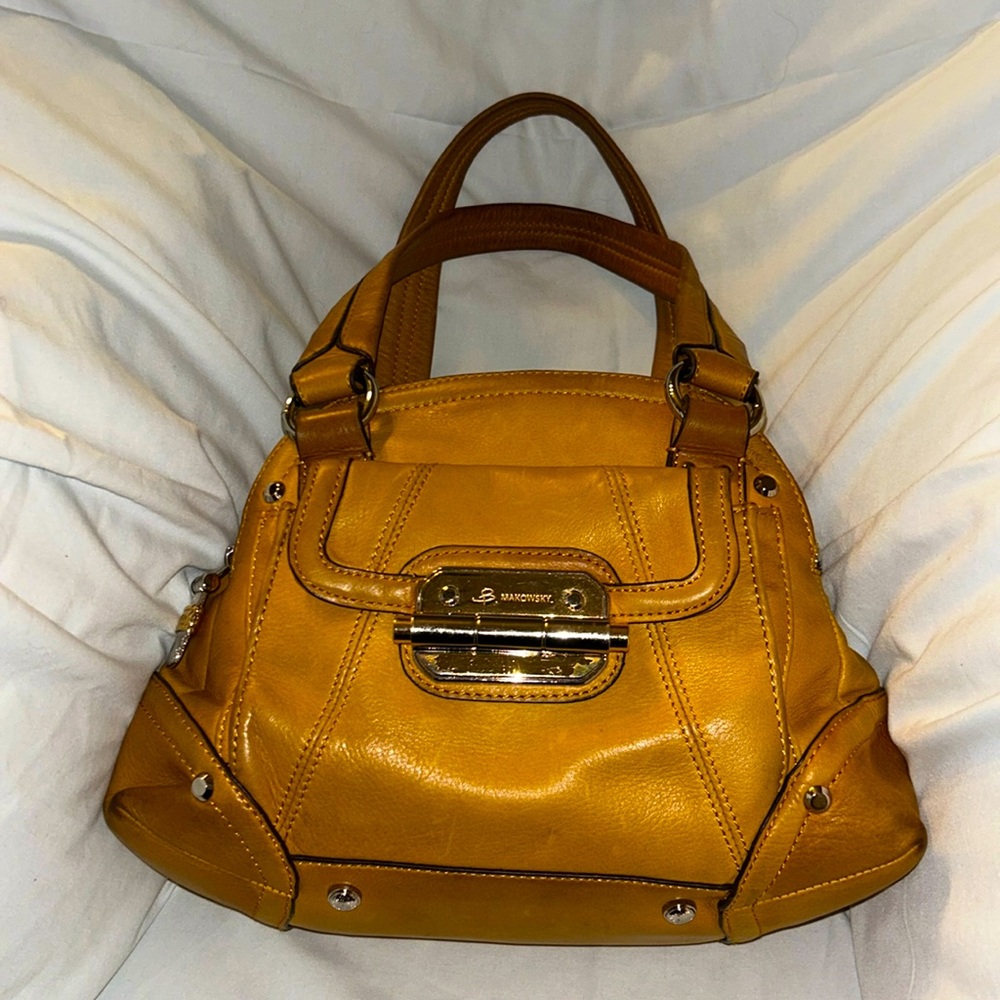 B. Makowsky y2k genuine leather shoulder purse